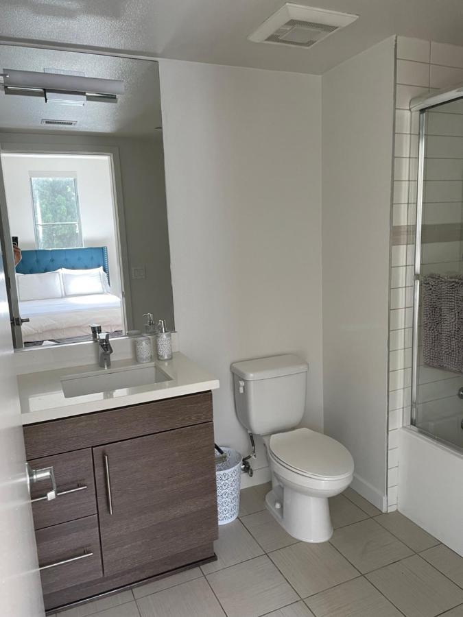 Las Palmas - Modern, Stylish, Spacious, Secure & Tranquil With 2 Master Bedrooms - Wlk To Sm Pier Appartement *