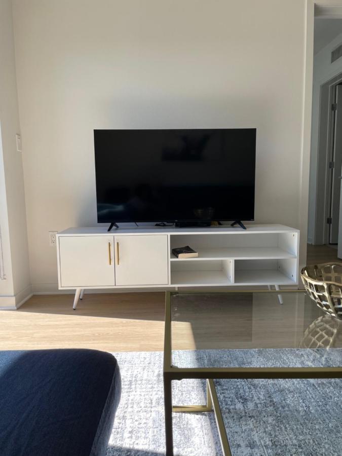 Las Palmas - Modern, Stylish, Spacious, Secure & Tranquil With 2 Master Bedrooms - Wlk To Sm Pier Appartement Los Angeles
